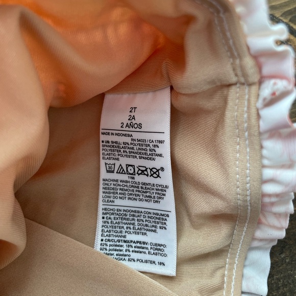 Old navy tankini 2T - Picture 3 of 3